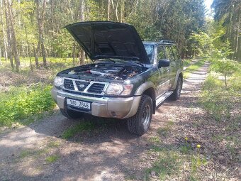 Nissan patrol 3.0 - 7