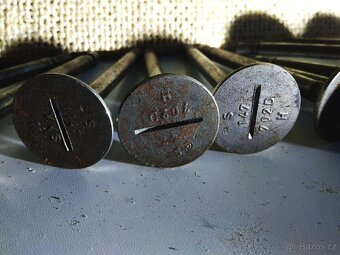 Sada na opravu motoru - Šroub řízení + matka Škoda 1000MB? - 7