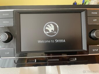ŠKODA OCTAVIA 3 AUTORÁDIO RCD-330+ BT, CARPLAY - 7