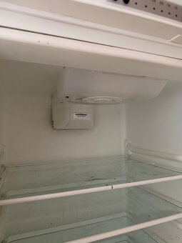 Prodám lednici s mrazákem BOSCH - 7