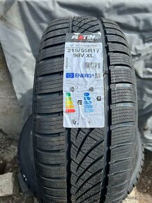 215/55/17 98V celoroční pneu Platin R17 - 7