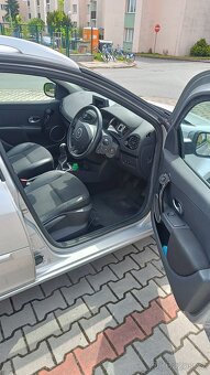 Renault Clio Combi 1.2 tce 74kw 2011 - 7
