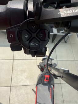 Segway eKickScooter ZT3 Pro E - 7