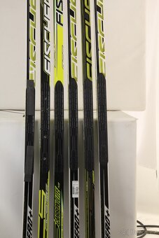 Prodám závodní běžecké lyže Fischer classic RCS, RCR - 7
