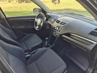 Prodám Suzuki Swift 1.2i VVT 69kW -  4 x 4 - 7
