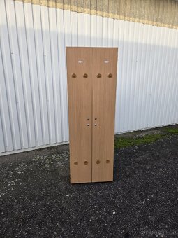 Dvojdilný dřevĕný šatník  ,šatní skříň ,pracovní skříň - 7