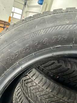 Prodám celoroční pneu Sebring 205/65 R16,5 99H - 7