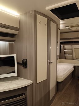 Karavan Hobby 470 r.v 2018 - 7