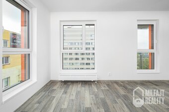 Pronájem, Byty 2+kk+2 balkony + parkovací místo, 65 m2 - Li - 7