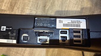 Xbox 360 S - 7