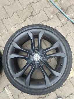 Alu kola Audi 5x112 r18 7,5J ET43 - 7