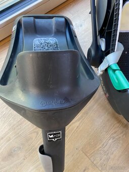 Vajíčko Cybex se základnou Isofix - 7