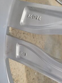 Originál BMW Al kola 20" Style 373M - 7