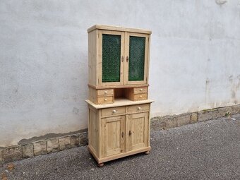STARÝ SMRKOVÝ ŠUPLÍKATÝ KREDENC - 7