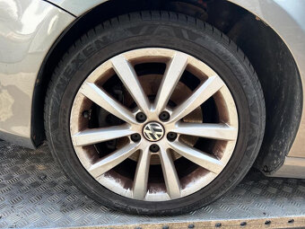 Vůz na náhradní díly VW Passat B7 kombi 2012 CFFB NFV LC8Y - 7