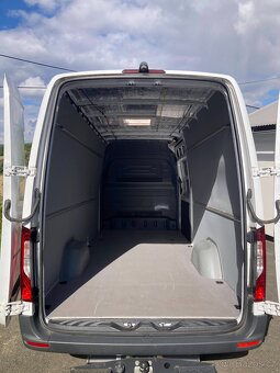 Mercedes Sprinter 319 CDi, 3,0 V6, 140 kw, DPH - 7