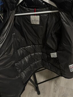 Moncler Maya péřová bunda - 7