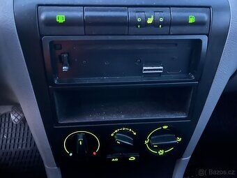 Škoda Octavia 1 - 7