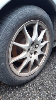 Toyota Avensis Combi 2,0 D4D 85kW 2003 - dily - 7