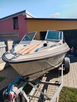 Motorový člun Helwig - 7