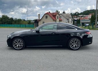 Mercedes Benz E 220 D 4-Matic kupe AMG-Packet - 7