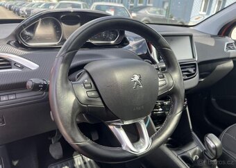 Peugeot 208 1.2i ALLURE KLIMA PANORAMA ALU manuál 81 kw - 7