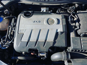 Vůz na náhradní díly VW Passat B6 kombi 2008 CBAB KNS LC9X - 7