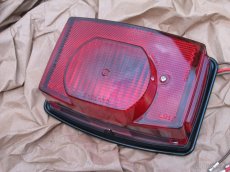 ČZ Trail, 477 sport - světlo LUCAS s plechovou podložkou - 7