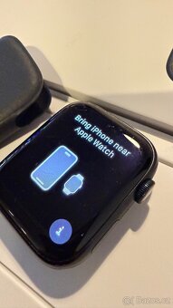 Apple Watch 8 45mm Cellular - 7