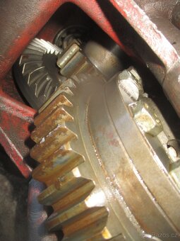 diferenciál s uzávěrkou a díly převodovky Multicar M 22 - 7