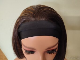Nová headband paruka s čelenkou, tmavé mikádo - 7