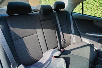 Toyota Corolla 1.4D ve vyjímečném stavu po 1 majiteli - 7