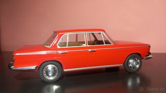 1:18 bmw 2000 - 7