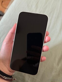 Prodám iPhone 13 - 7