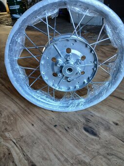 Kolo Jawa 250-350 kyvacka,nove udetane 3500kc - 7