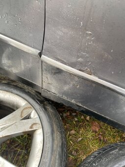 VW Passat b6 2.0 tdi - 7