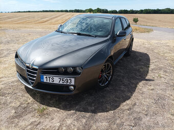 Alfa Romeo 159 2.0 JTDm - 7