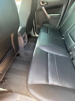Ford Ranger 3,2 - 7