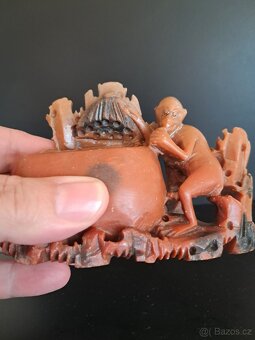 Kamenná mistička s motivem opice - 7