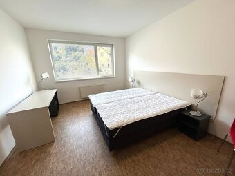 krásný byt 1+kk 27m2 v ul. Křížová, Praha - Smíchov - 7