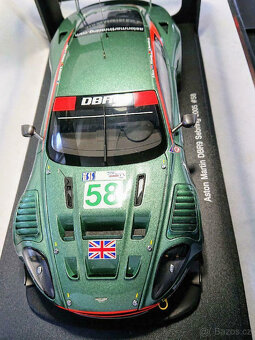 1:18 Aston Martin DBR9 Sebring Lemans 2005 Autoart - 7