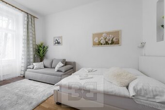 Prostorný byt 2+1 (46,6 m2) na Vinohradech, Vinohradská ulic - 7