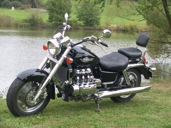 Honda GL 1500/6 Valkyrie - 7