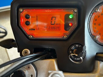 KTM SUPER DUKE 990 ,2006 najeto 38tis ,dva klice ,super stav - 7