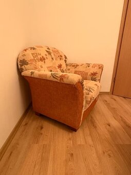 Sedací souprava - pohovka a 2 křesla, pěkný stav - 7