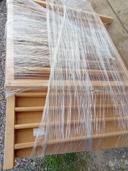 Postel dřevěná pěkná, dětská postýlka - 7