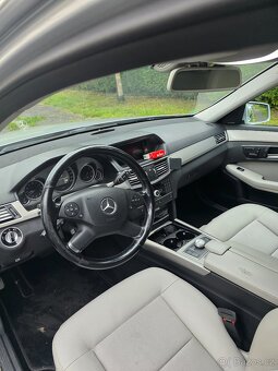 Prodám Mercedes Benz E 350 4 matik - 7