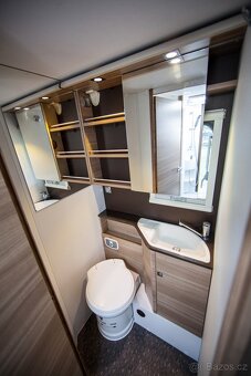 Pronájem obytného vozu pro 5 osob Adria Matrix - 7