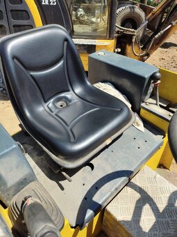valec BOMAG BW 80 AD-5 - 7