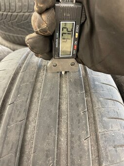 215 55 R17 94V Goodyear efficient grip performance - 7